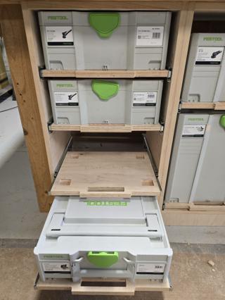 Simple Sliding Systainer Shelf – photo 3