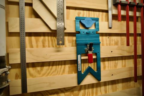 SYS-FIT - Square-ish Stuff Hanger