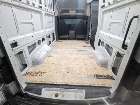 Deep Orange in a Nissan Van – photo 23