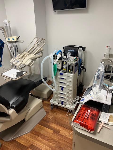 Complete Mobile Anesthesiologist Set Up – photo 2