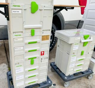 Mobile Workshop Setup for On-Site Installation – photo 9
