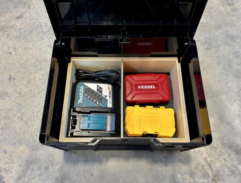 Two Level Fitout for Makita Drill & Driver – photo 3