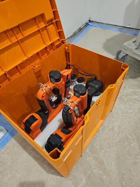 Two Paslode Nail Guns in a Systainer³ M 337