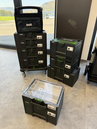 Bott Stacks