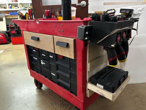 Mobile set up for custom buses