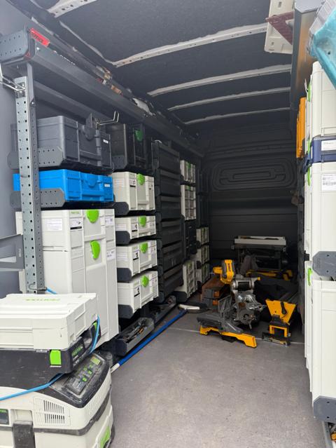 Sprinter 144 High Roof Bott Upfit – photo 2
