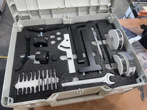 Shaper Cuts Foam