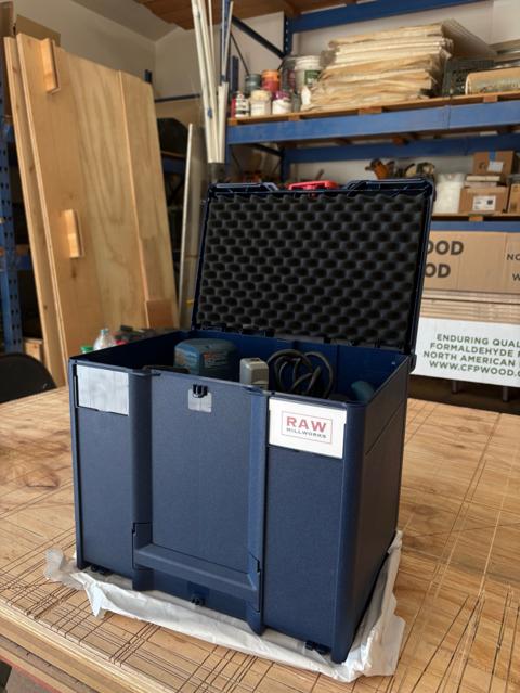 Bosch Plunge Router – photo 2