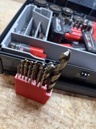 M12 Installation Driver in an M 112 – photo 3
