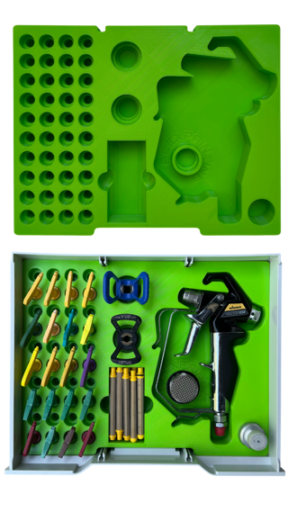 The empty 3D-printed tip-and-gun drawer insert next to the same insert loaded with a spray gun, filter, and tip guards