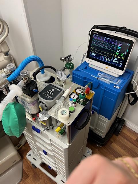 Complete Mobile Anesthesiologist Set Up